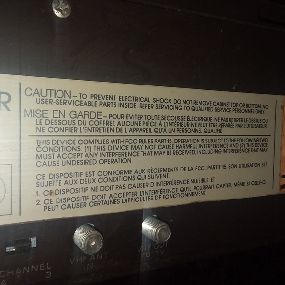 Zenith Video Disc Player. Model VP2000. - Picture 5 of 6